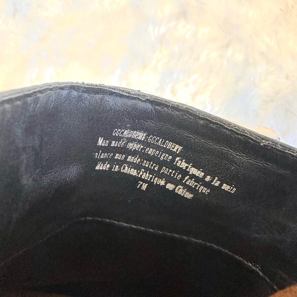 4.5“ Heels by Guess - Picture 7 of 7